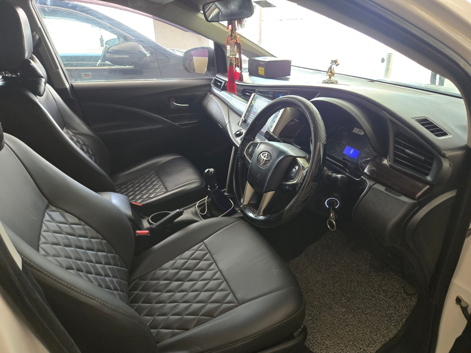 luxury car
